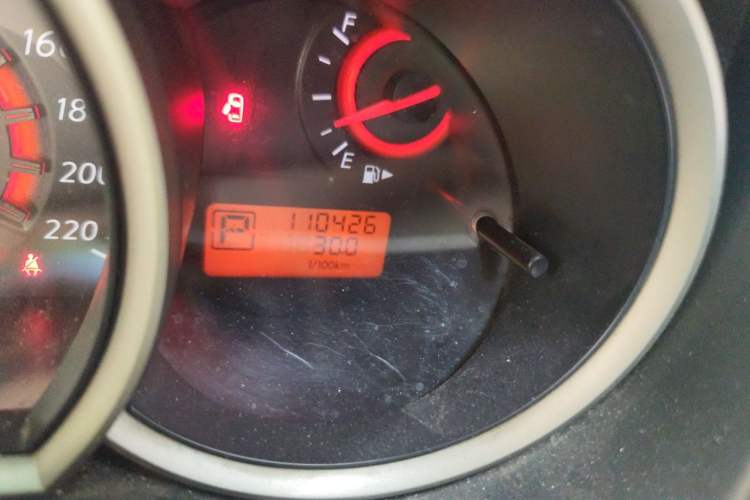 Used Nissan Sylphy 2012 Classic 1.6XE Automatic Comfort Edition Odometer Close Up