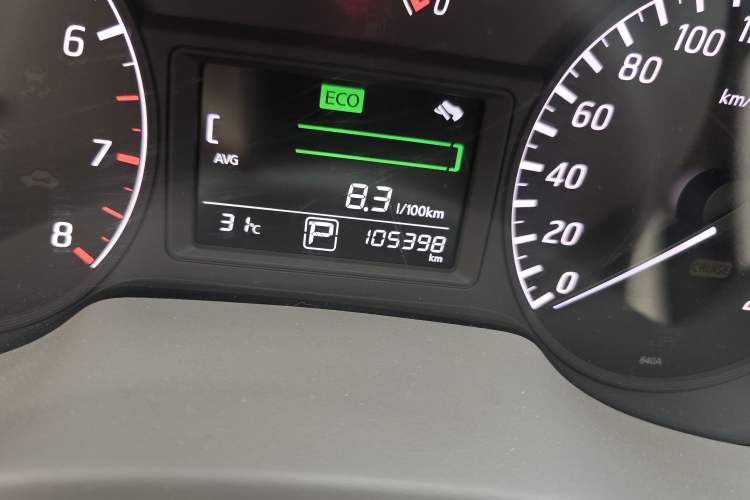 Used Nissan Sylphy 2012 1.6 XL CVT Luxury Edition Odometer Close Up