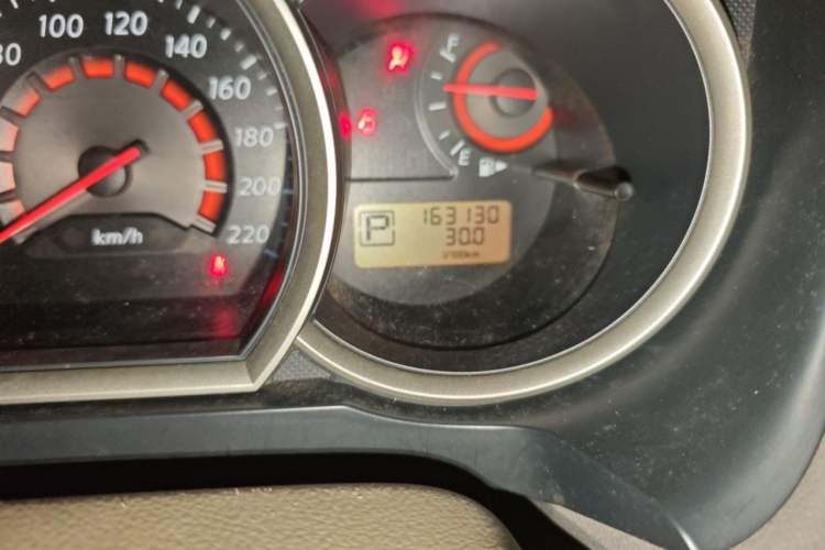 Used Nissan Sylphy 2012 Classic 1.6XE Automatic Comfort Edition Odometer Close Up