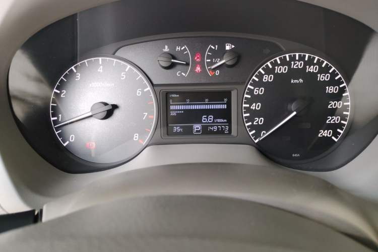 Used Nissan Sylphy 2012 1.6 XL CVT Luxury Edition Odometer Close Up
