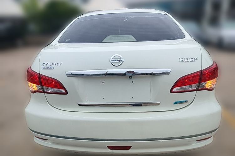 Used Nissan Sylphy 2012 Classic 1.6XE Manual Comfort Edition Rear