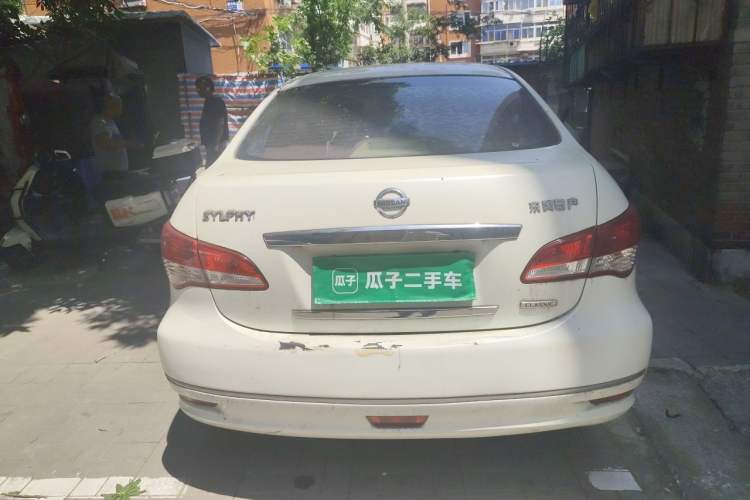 Used Nissan Sylphy 2012 Classic 1.6XE Automatic Comfort Edition Rear