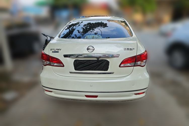 Used Nissan Sylphy 2012 Classic 1.6 XL Automatic Luxury Edition Rear