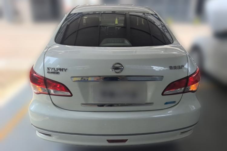 Used Nissan Sylphy 2012 Classic 1.6XE Manual Comfort Edition Rear