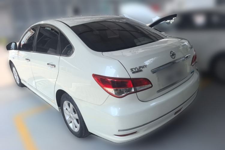 Used Nissan Sylphy 2012 Classic 1.6XE Manual Comfort Edition Rear Left 45 Deg