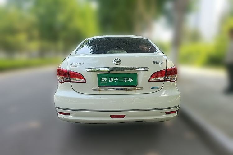 Used Nissan Sylphy 2012 Classic 1.6XE Manual Comfort Edition Rear
