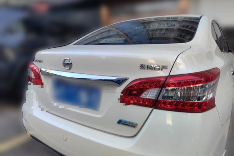 Used Nissan Sylphy 2012 1.8XL CVT Luxury Edition Rear Right 45 Deg