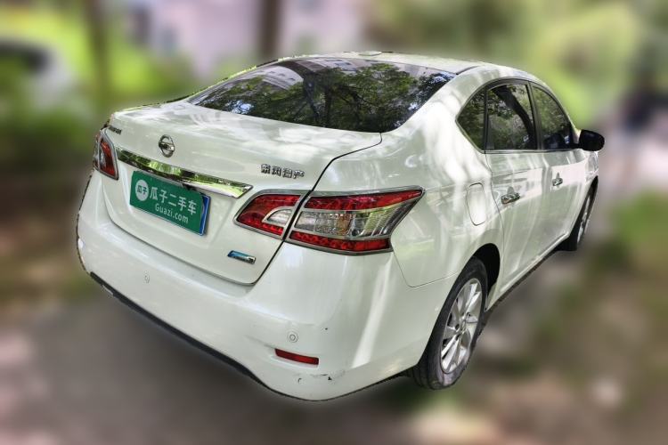 Used Nissan Sylphy 2012 1.6 XL CVT Luxury Edition Rear Right 45 Deg
