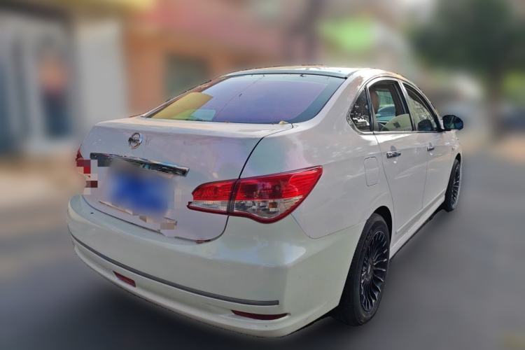 Used Nissan Sylphy 2012 Classic 1.6XE Manual Comfort Edition Rear Right 45 Deg