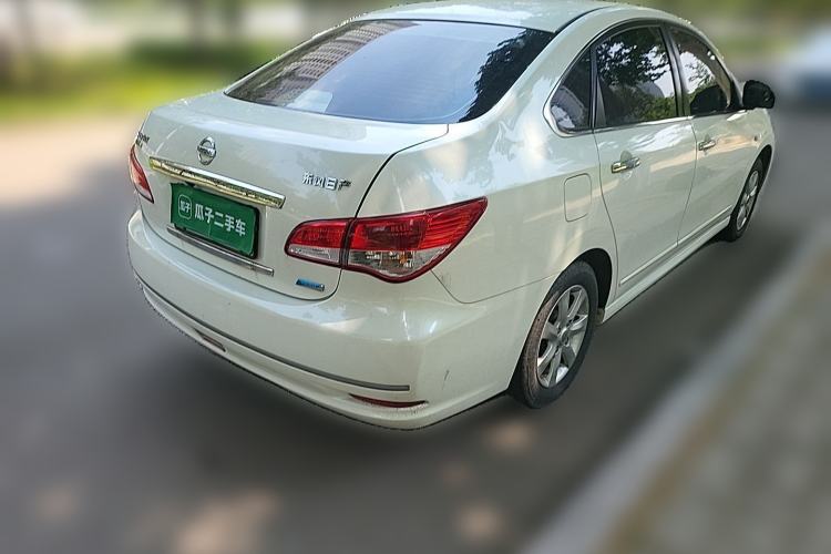 Used Nissan Sylphy 2012 Classic 1.6XE Manual Comfort Edition Rear Right 45 Deg