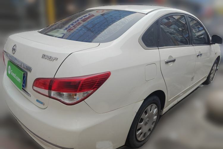 Used Nissan Sylphy 2012 Classic 1.6XE Manual Comfort Edition Rear Right 45 Deg