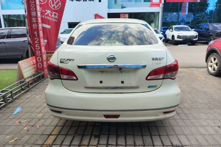 Used Nissan Sylphy 2012 Classic 1.6XE Manual Comfort Edition Rear