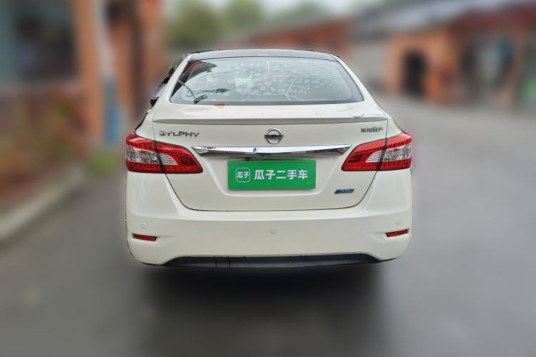 Used Nissan Sylphy 2012 1.6 XL Manual Luxury Edition Rear