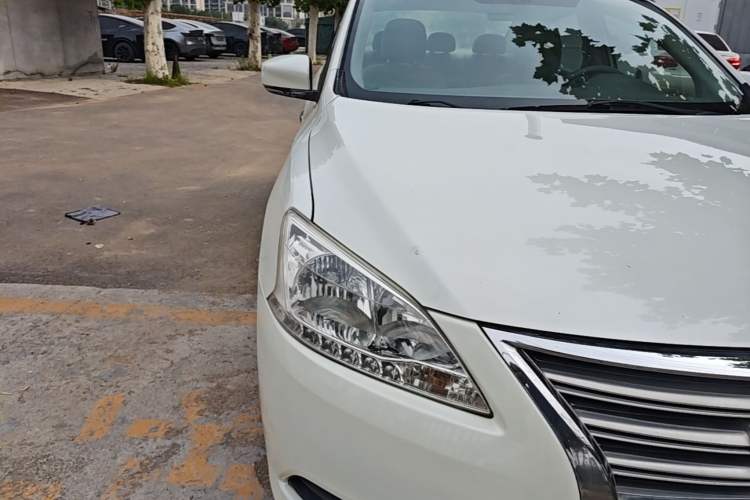 Used Nissan Sylphy 2012 1.6 XL CVT Luxury Edition Right Front Headlight