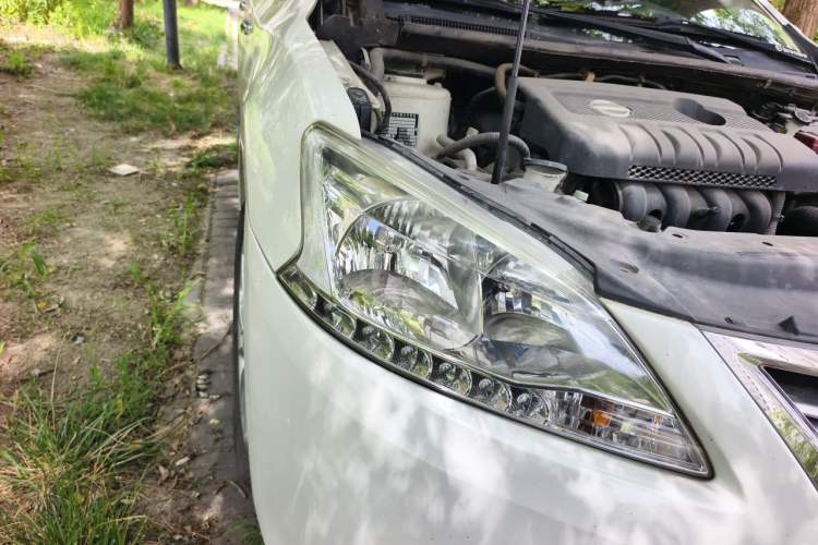 Used Nissan Sylphy 2012 1.6 XL CVT Luxury Edition Right Front Headlight