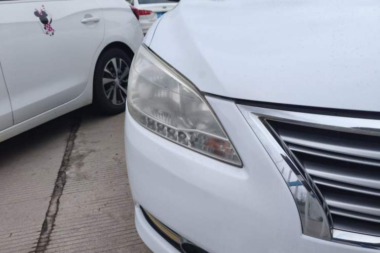 Used Nissan Sylphy 2012 1.6 XL CVT Luxury Edition Right Front Headlight