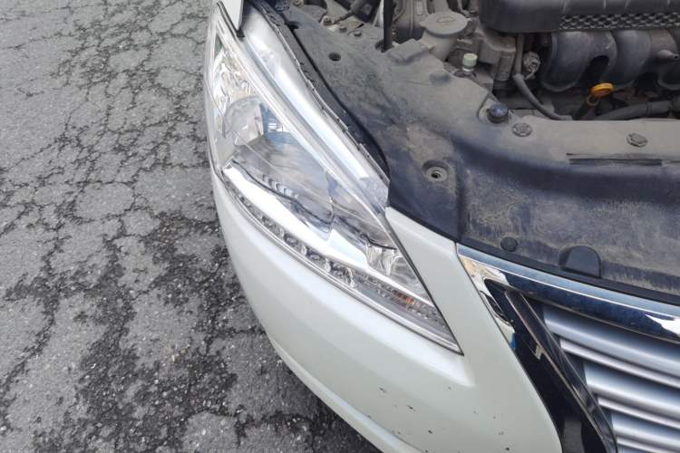 Used Nissan Sylphy 2012 1.6 XL CVT Luxury Edition Right Front Headlight