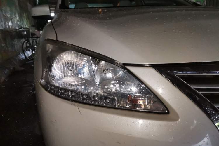 Used Nissan Sylphy 2012 1.6 XL CVT Luxury Edition Right Front Headlight