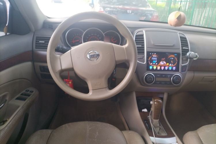 Used Nissan Sylphy 2012 Classic 1.6XE Automatic Comfort Edition Steering Wheel