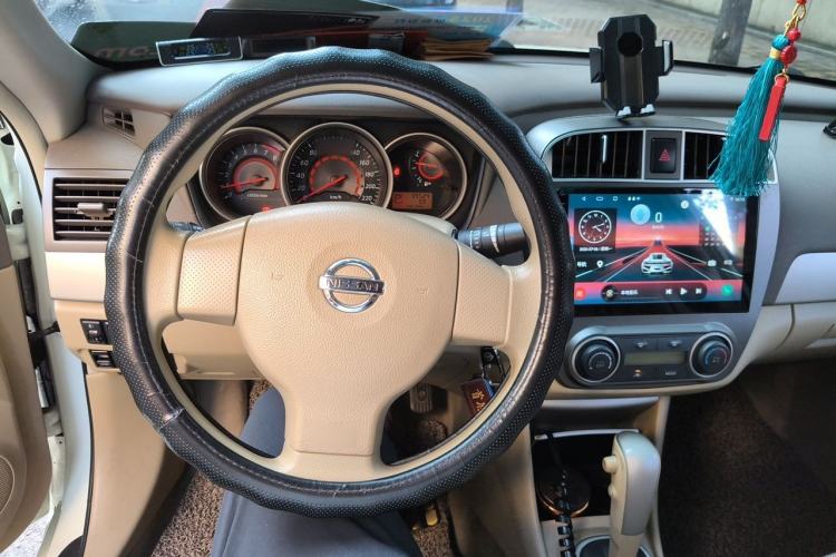 Used Nissan Sylphy 2012 Classic 1.6 XL Automatic Luxury Edition Steering Wheel