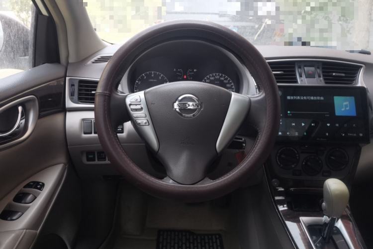 Used Nissan Sylphy 2012 1.6 XL CVT Luxury Edition Steering Wheel