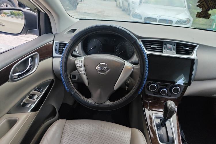 Used Nissan Sylphy 2012 1.6 XL CVT Luxury Edition Steering Wheel