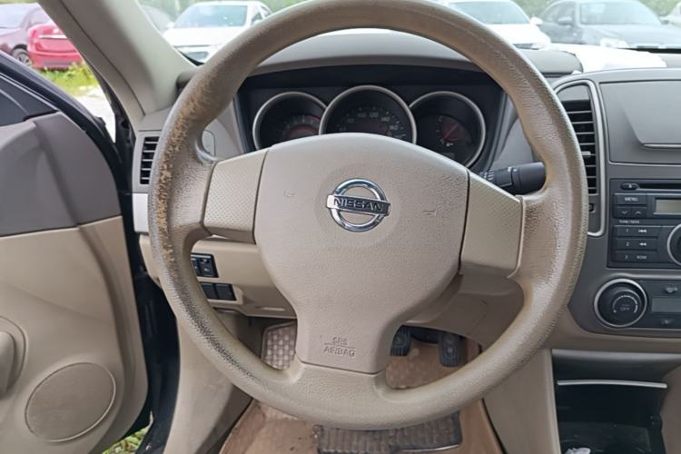 Used Nissan Sylphy 2012 Classic 1.6XE Manual Comfort Edition Steering Wheel
