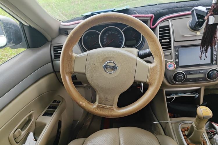 Used Nissan Sylphy 2012 Classic 1.6XL Manual Luxury Edition Steering Wheel