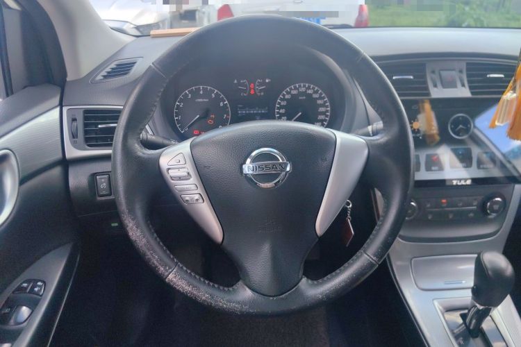Used Nissan Sylphy 2012 1.6 XL CVT Luxury Edition Steering Wheel