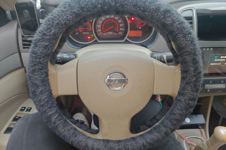 Used Nissan Sylphy 2012 Classic 1.6XE Manual Comfort Edition Steering Wheel