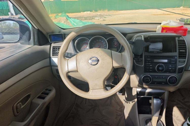Used Nissan Sylphy 2012 Classic 1.6XE Automatic Comfort Edition Steering Wheel
