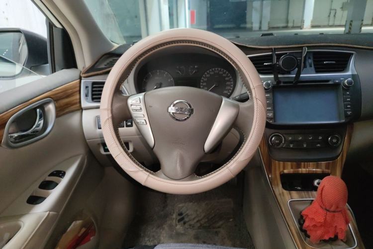 Used Nissan Sylphy 2012 1.6 XL Manual Luxury Edition Steering Wheel