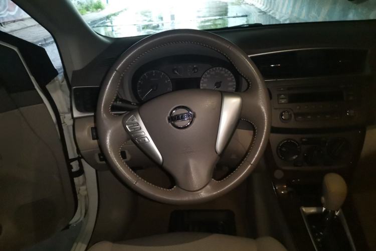 Used Nissan Sylphy 2012 1.6 XL CVT Luxury Edition Steering Wheel