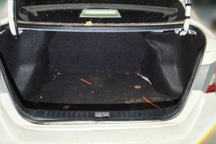 Used Nissan Sylphy 2012 1.6XE CVT Comfort Edition Trunk