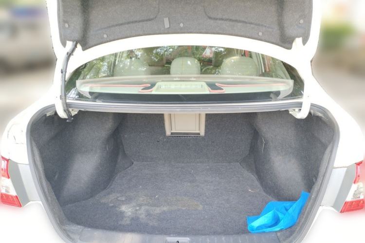 Used Nissan Sylphy 2012 1.6 XL CVT Luxury Edition Trunk