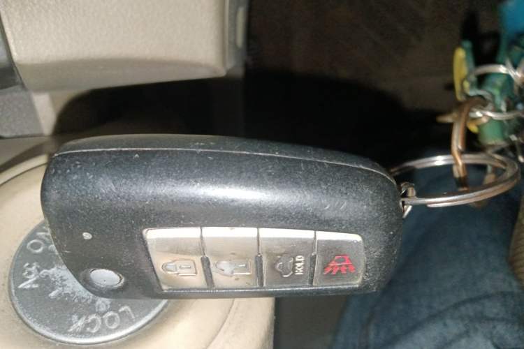 Used Nissan Sylphy 2012 Classic 1.6XE Automatic Comfort Edition Vehicle Key