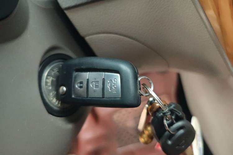 Used Nissan Sylphy 2012 1.6 XL Manual Luxury Edition Vehicle Key