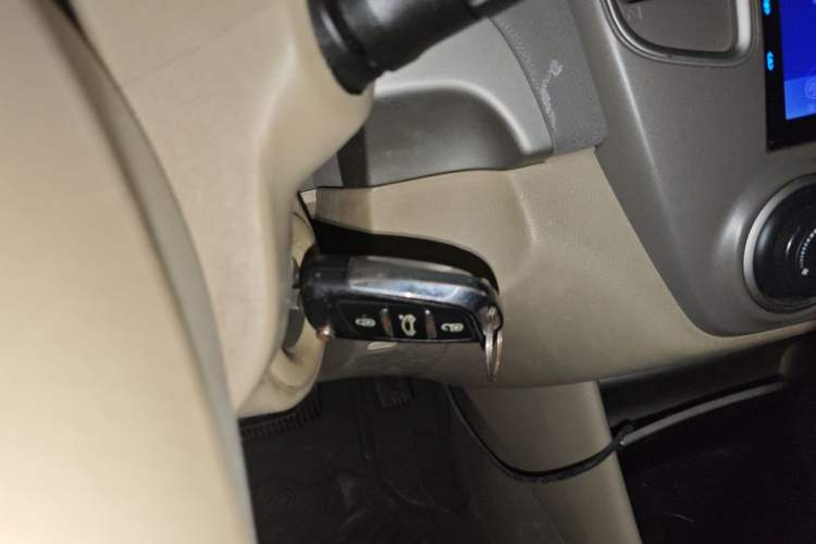 Used Nissan Sylphy 2012 Classic 1.6XE Automatic Comfort Edition Vehicle Key