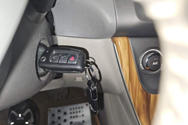 Used Nissan Sylphy 2012 1.6 XL CVT Luxury Edition Vehicle Key