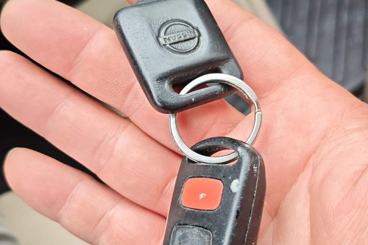 Used Nissan Sylphy 2012 Classic 1.6XE Automatic Comfort Edition Vehicle Key