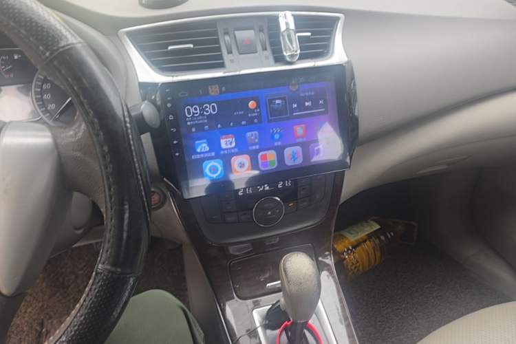 Used Nissan Sylphy 2012 1.8XL CVT Luxury Edition Audio And AC Panel