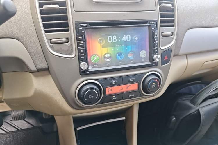 Used Nissan Sylphy 2012 Classic 1.6XE Manual Comfort Edition Audio And AC Panel