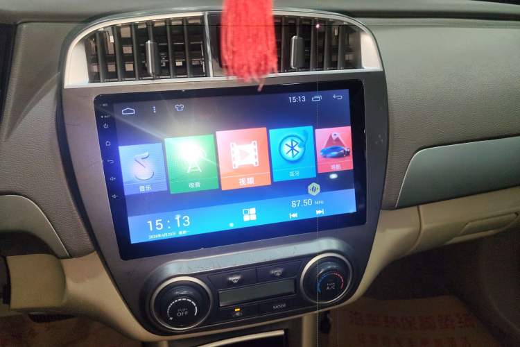 Used Nissan Sylphy 2012 Classic 1.6XE Automatic Comfort Edition Audio And AC Panel