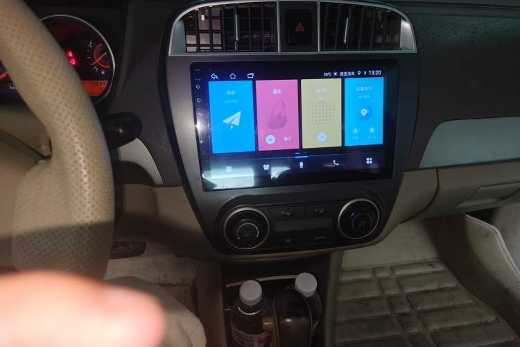 Used Nissan Sylphy 2012 Classic 1.6 XL Automatic Luxury Edition Audio And AC Panel
