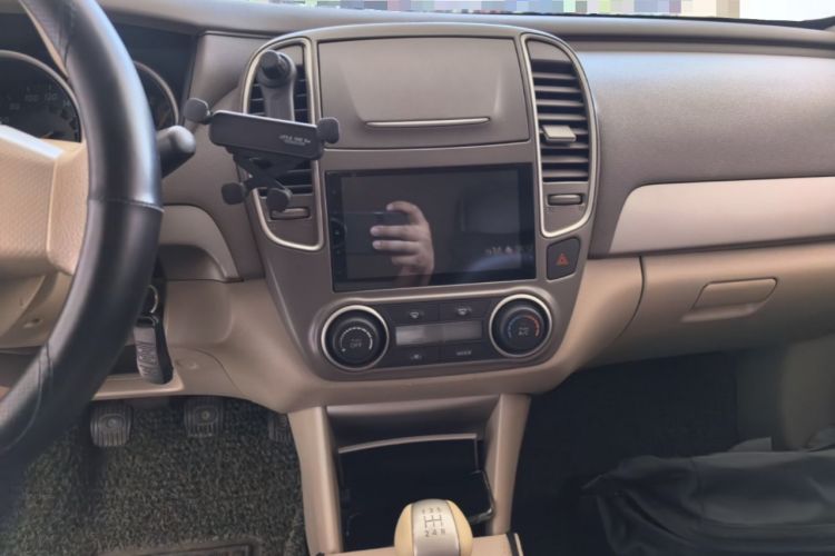 Used Nissan Sylphy 2012 Classic 1.6XE Manual Comfort Edition Audio And AC Panel