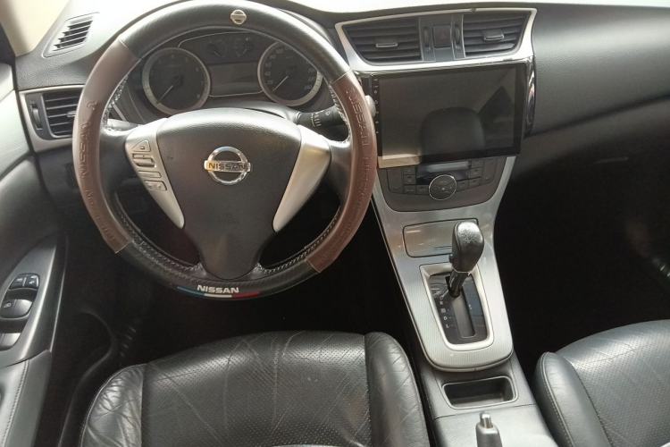 Used Nissan Sylphy 2012 1.8XL CVT Luxury Edition Center Console