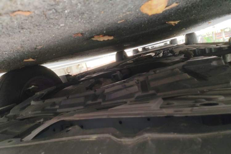 Used Nissan Sylphy 2012 Classic 1.6XE Automatic Comfort Edition Chassis Front