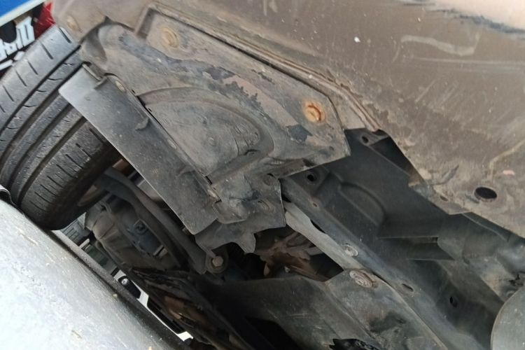 Used Nissan Sylphy 2012 1.8XL CVT Luxury Edition Chassis Front Right