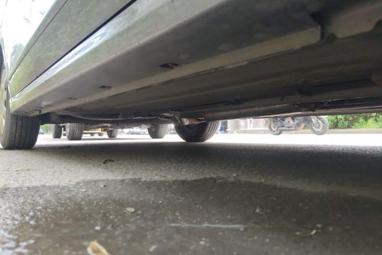 Used Nissan Sylphy 2012 Classic 1.6XE Manual Comfort Edition Chassis Front Right