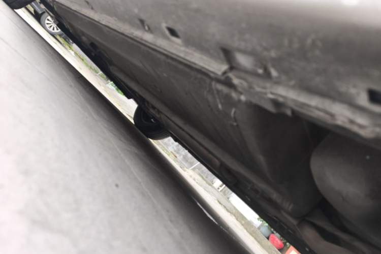 Used Nissan Sylphy 2012 Classic 1.6XE Manual Comfort Edition Chassis Rear Left
